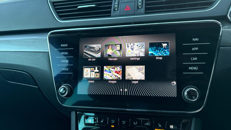 Skoda Superb 2.0 TDI CR SE L 5dr DSG Diesel Hatchback